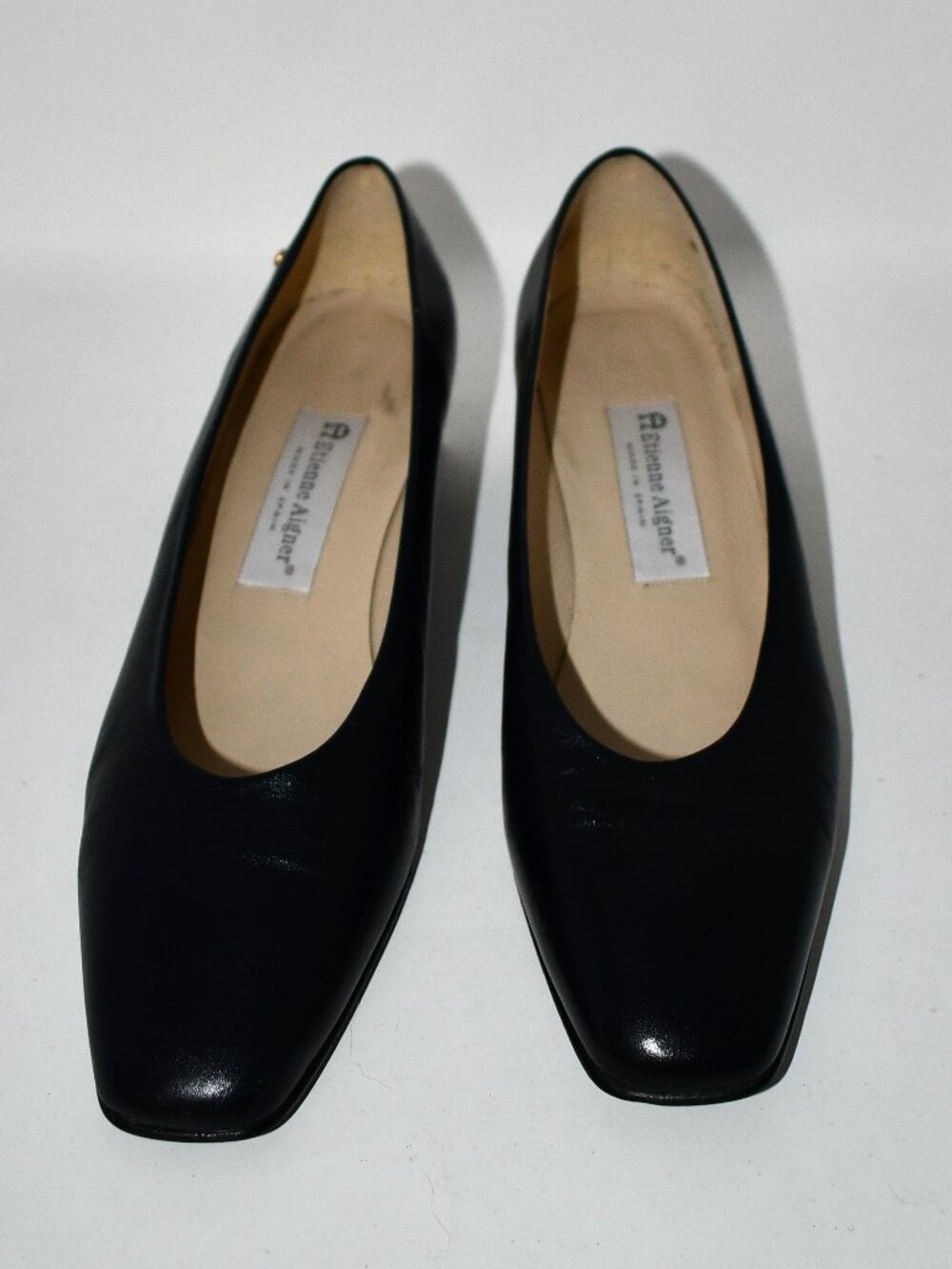 Etienne Aigner Navy Leather Pumps Women's Size 10M Low Block Heel Dress Shoes Gr